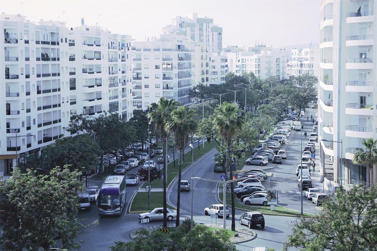 Appartement Apartamento T1, 50 Metros Da Praia à Quarteira Extérieur photo
